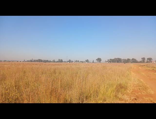 23,709M² VACANT LAND FOR SALE IN UNITAS PARK